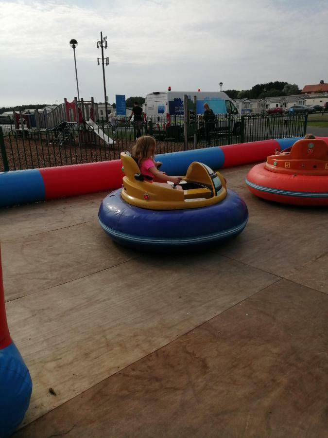 Chapmanholidaylets Cayton Bay Esterno foto